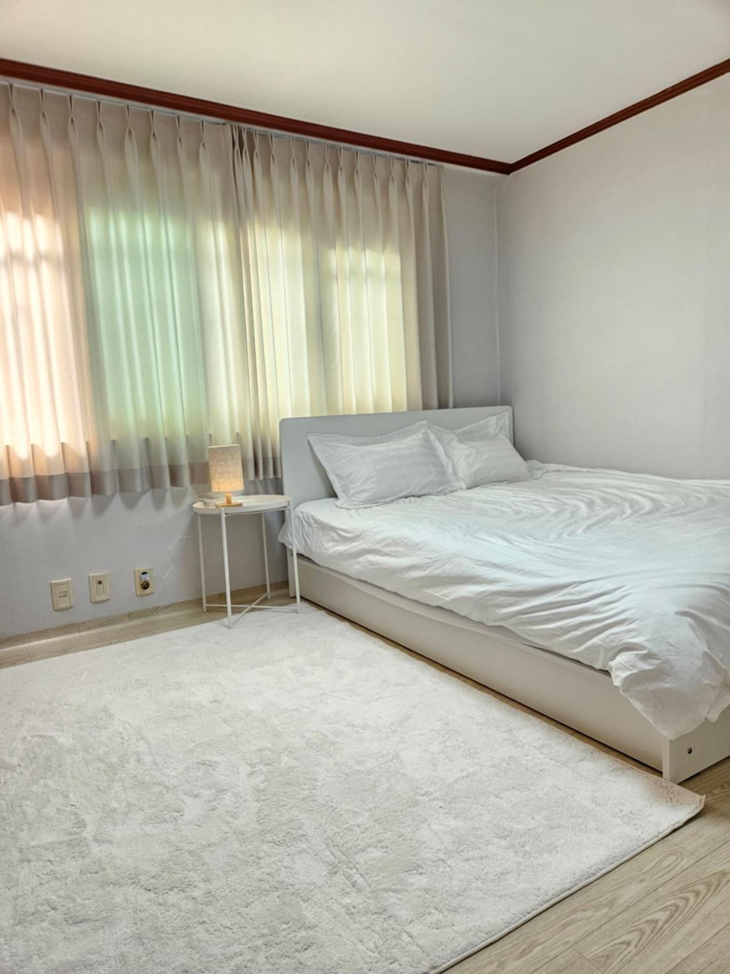 Sunrise Apartment
